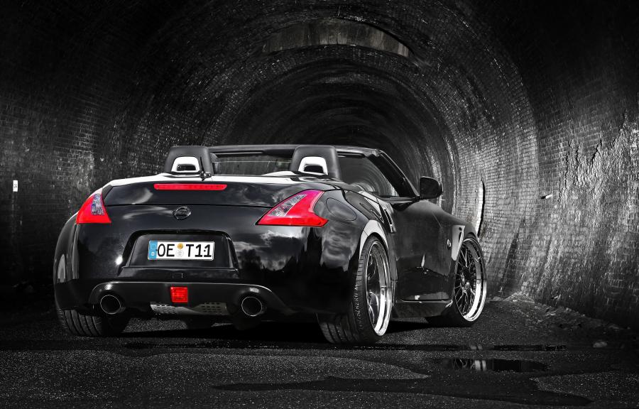  Nissan 370Z Roadster by PFA Creativ 2011 года  (фото 3 из 5)